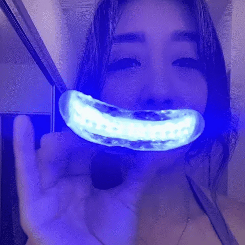 ✨ Kit Blanqueador Dental LED Ultra Rápido - 50% OFF Black Friday